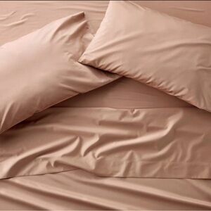 Casaluna Full 600 Thread Count Sateen Sheet Set Clay